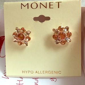 Rose gold flat earrings with rose gold crystals